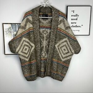 AMERICAN EAGLE OUTFITTERS AZTEC‎ PRINT KNIT SHRUG CARDIGAN EUC SZ XS/S
